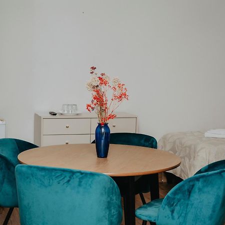 Verslo Klase-Easy To Stay Panevėžys Eksteriør bilde