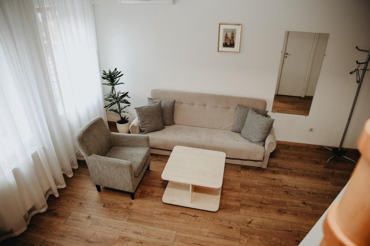 Verslo Klase-Easy To Stay Panevėžys Eksteriør bilde